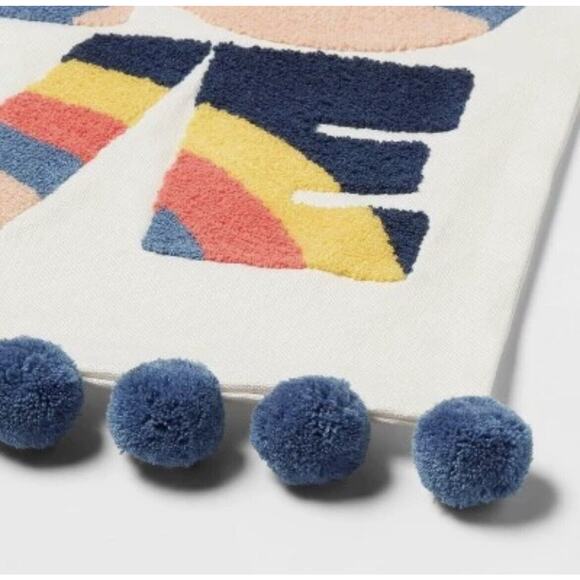 Multicolor Woven Hanging Wall Decor "LOVE" Pillowfort‎ Rainbow - Picture 3 of 3